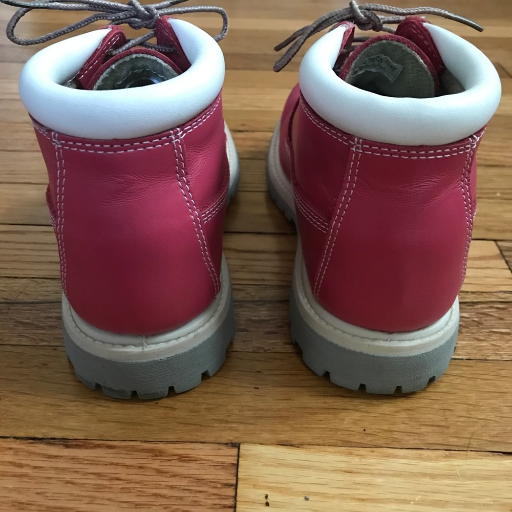 Boots - Picture 7 of 7